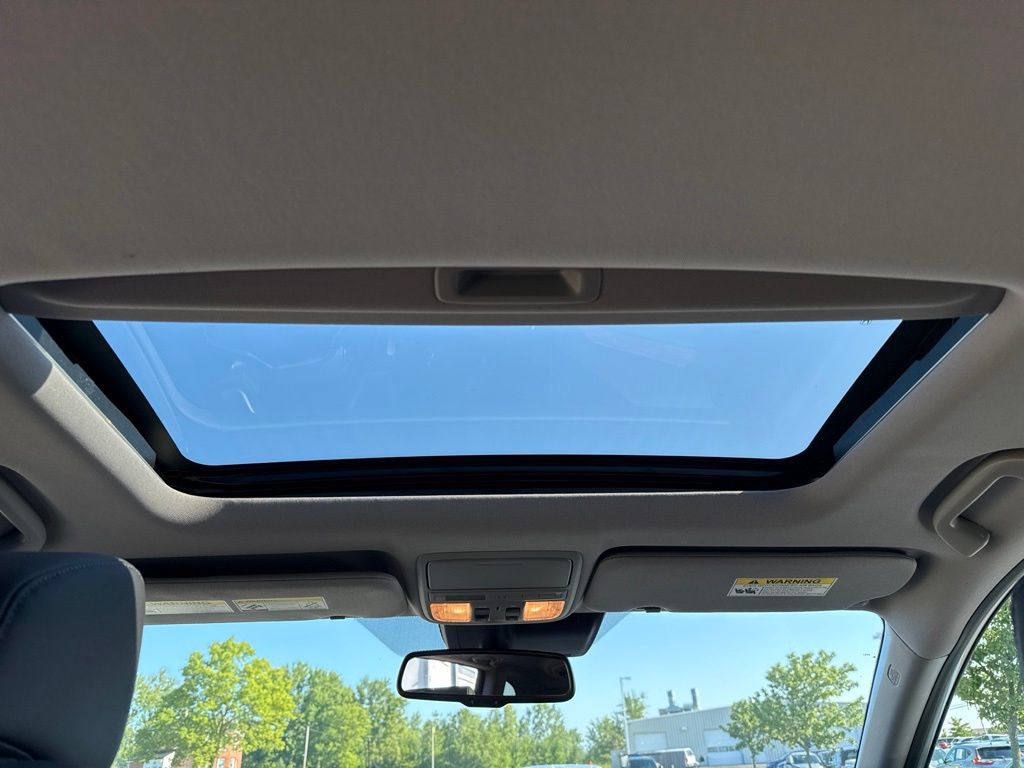 Used 2019 Honda CR-V Touring image 5