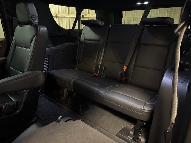 Used 2022 GMC Yukon XL Denali w/ Denali Premium Package image 23