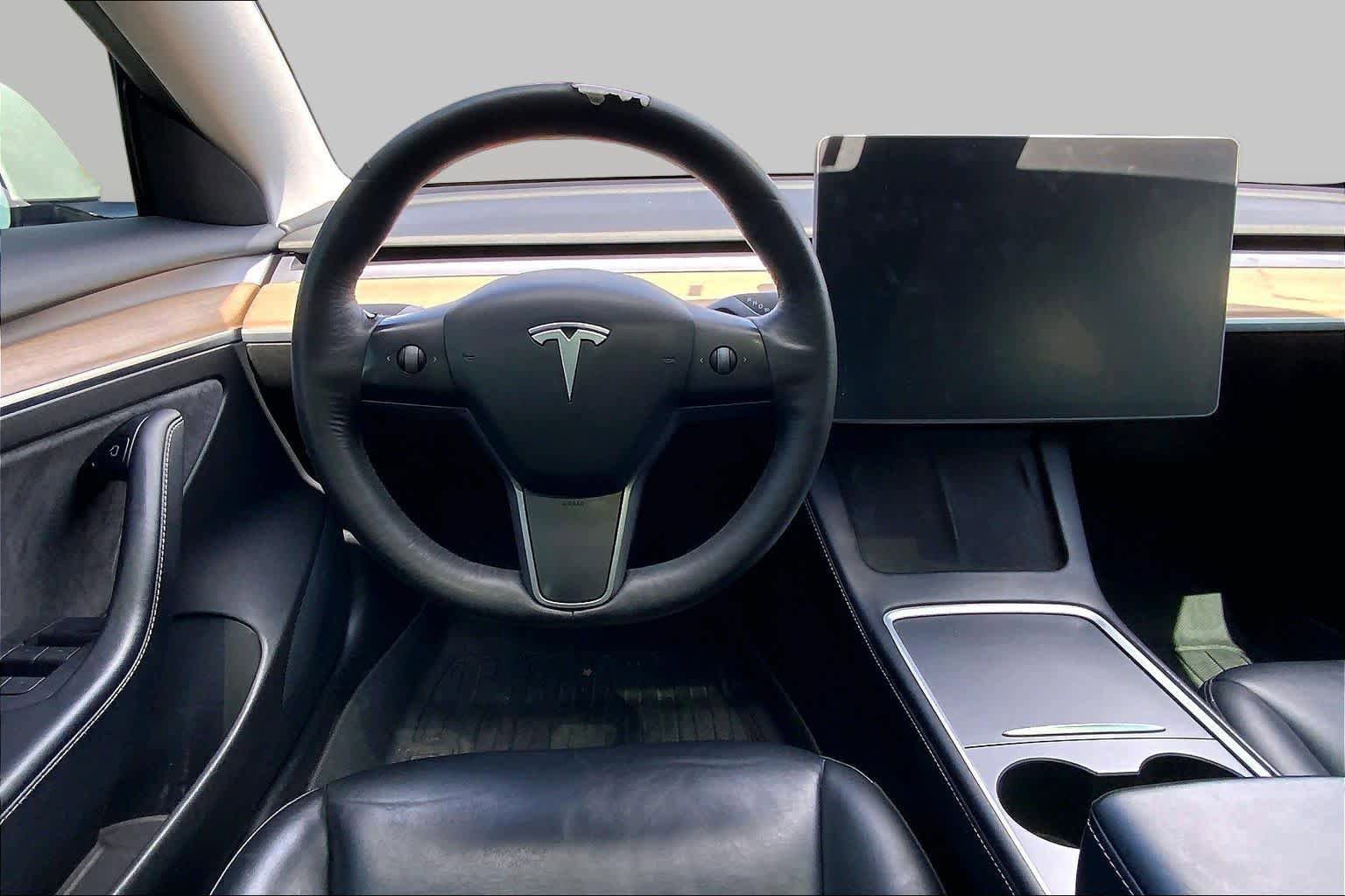 Used 2021 Tesla Model 3 Standard Range Plus RWD image 5