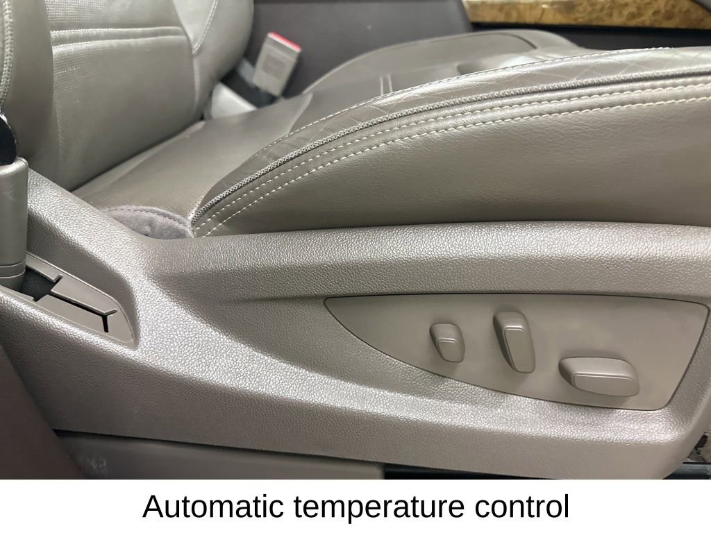 Used 2017 GMC Yukon Denali w/ Enhanced Security Package image 21