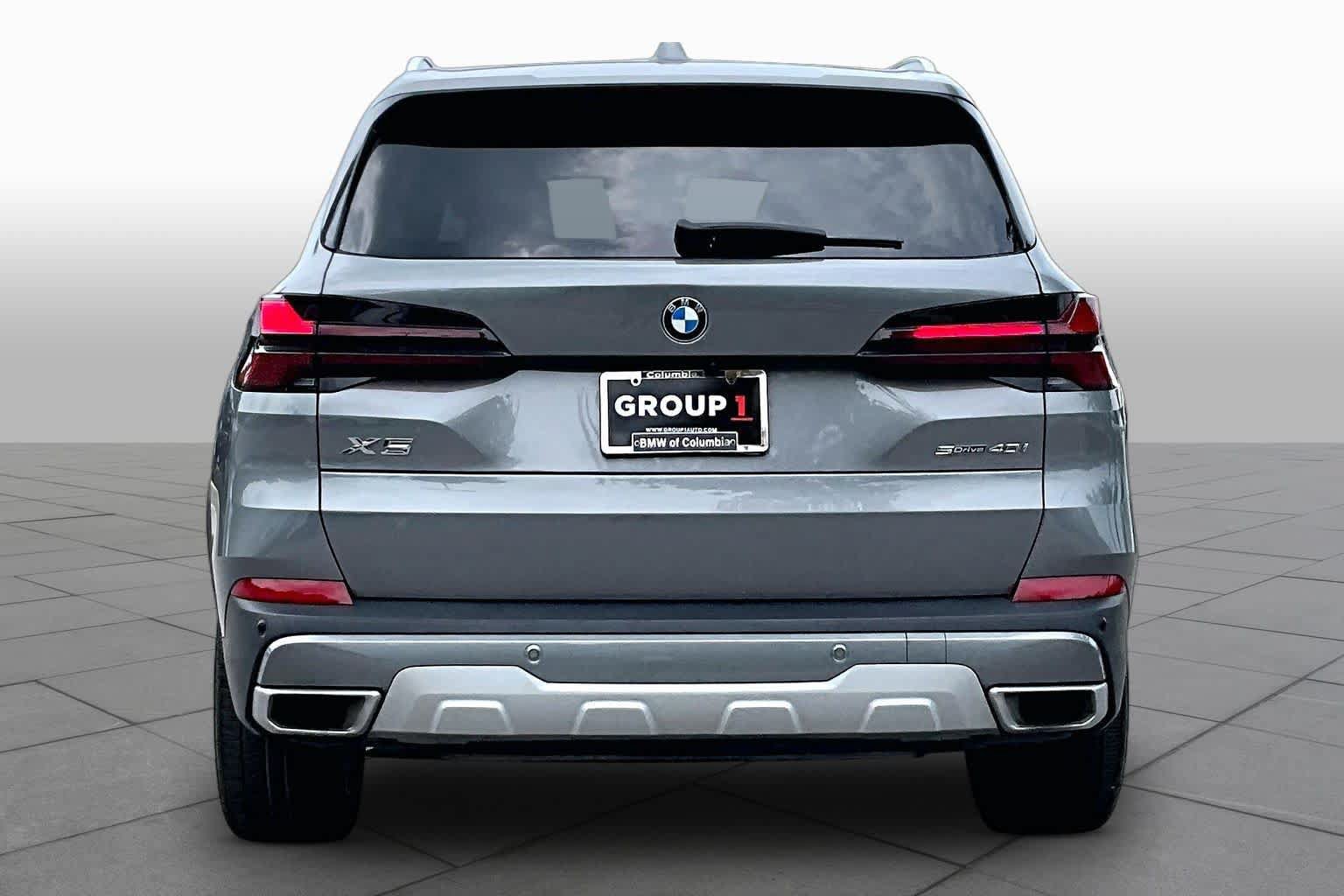 Used 2024 BMW X5 sDrive40i RWD image 4