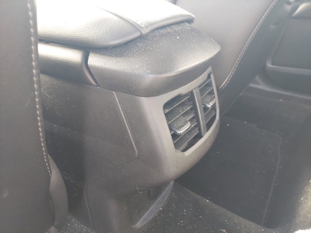 Used 2016 Ford Fusion Titanium image 21