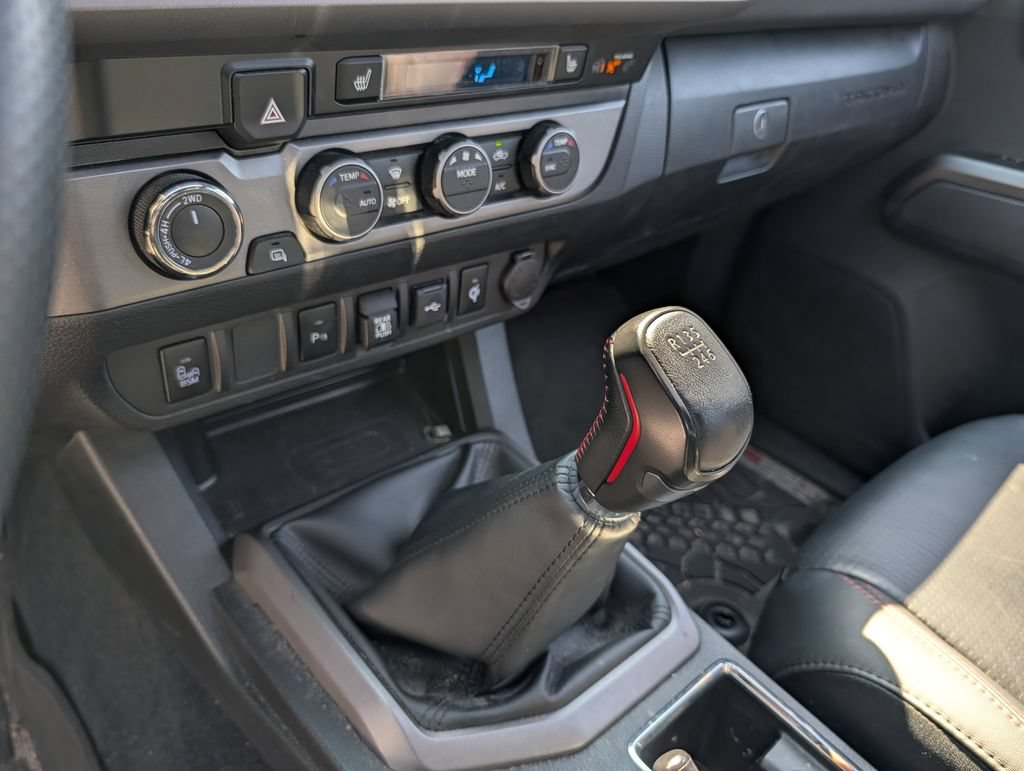 Used 2022 Toyota Tacoma TRD Pro AWD/4WD image 12