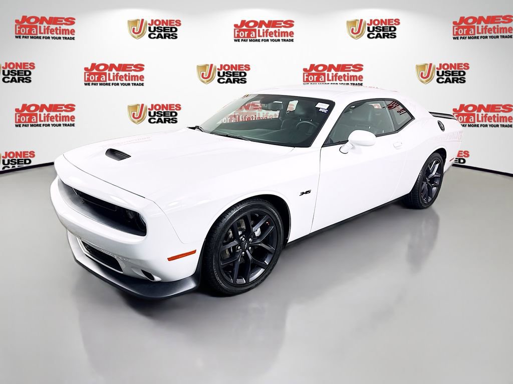 Used 2023 Dodge Challenger R/T w/ Plus Package image 15