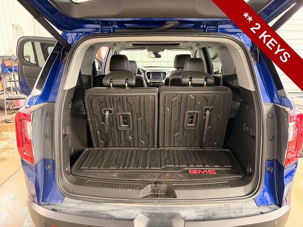 Used 2023 GMC Acadia SLT w/ Technology Package image 29