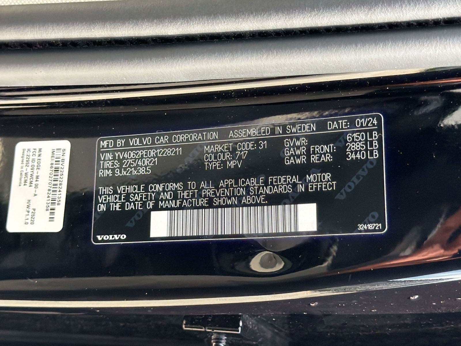 Certified 2024 Volvo XC90 B6 Plus w/ Protection Package Premier AWD/4WD image 19