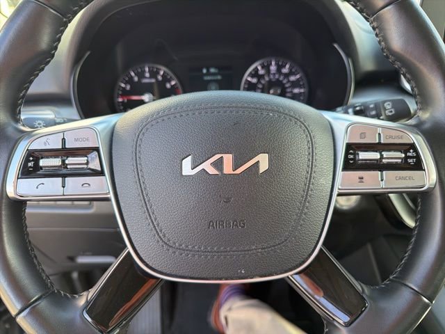 Used 2022 Kia Telluride LX image 13