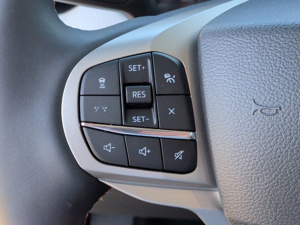 Used 2026 Ford Explorer Active image 17