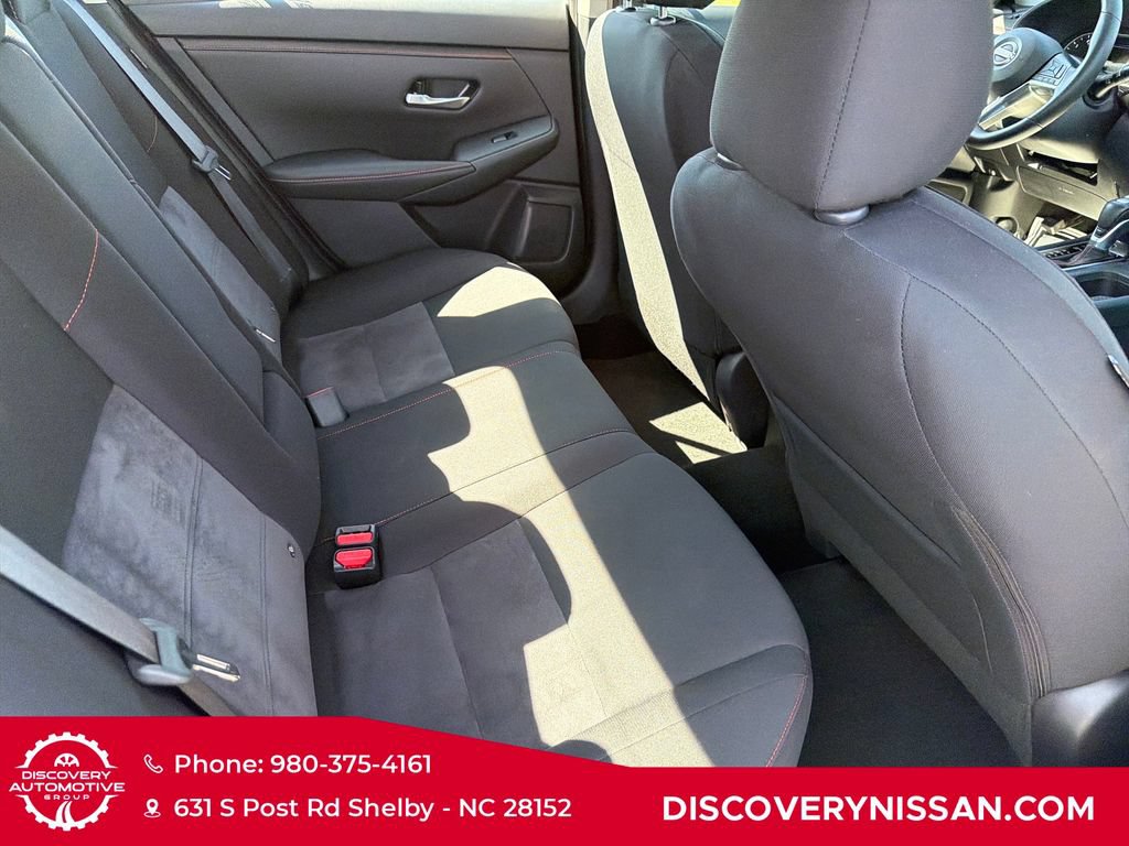 Certified 2025 Nissan Sentra SR w/ Midnight Edition FWD image 35