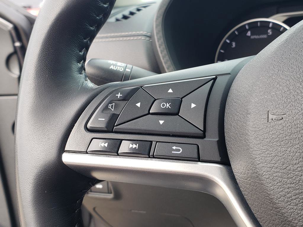 Certified 2021 Nissan Sentra SV image 31