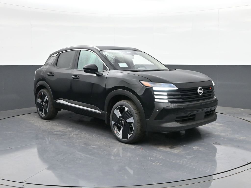 New 2025 Nissan Kicks SR