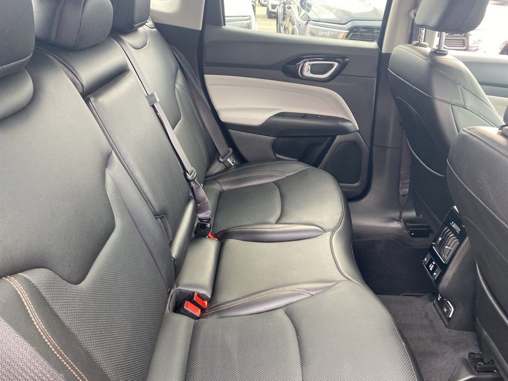 Used 2022 Jeep Compass Limited w/ Elite Group image 12