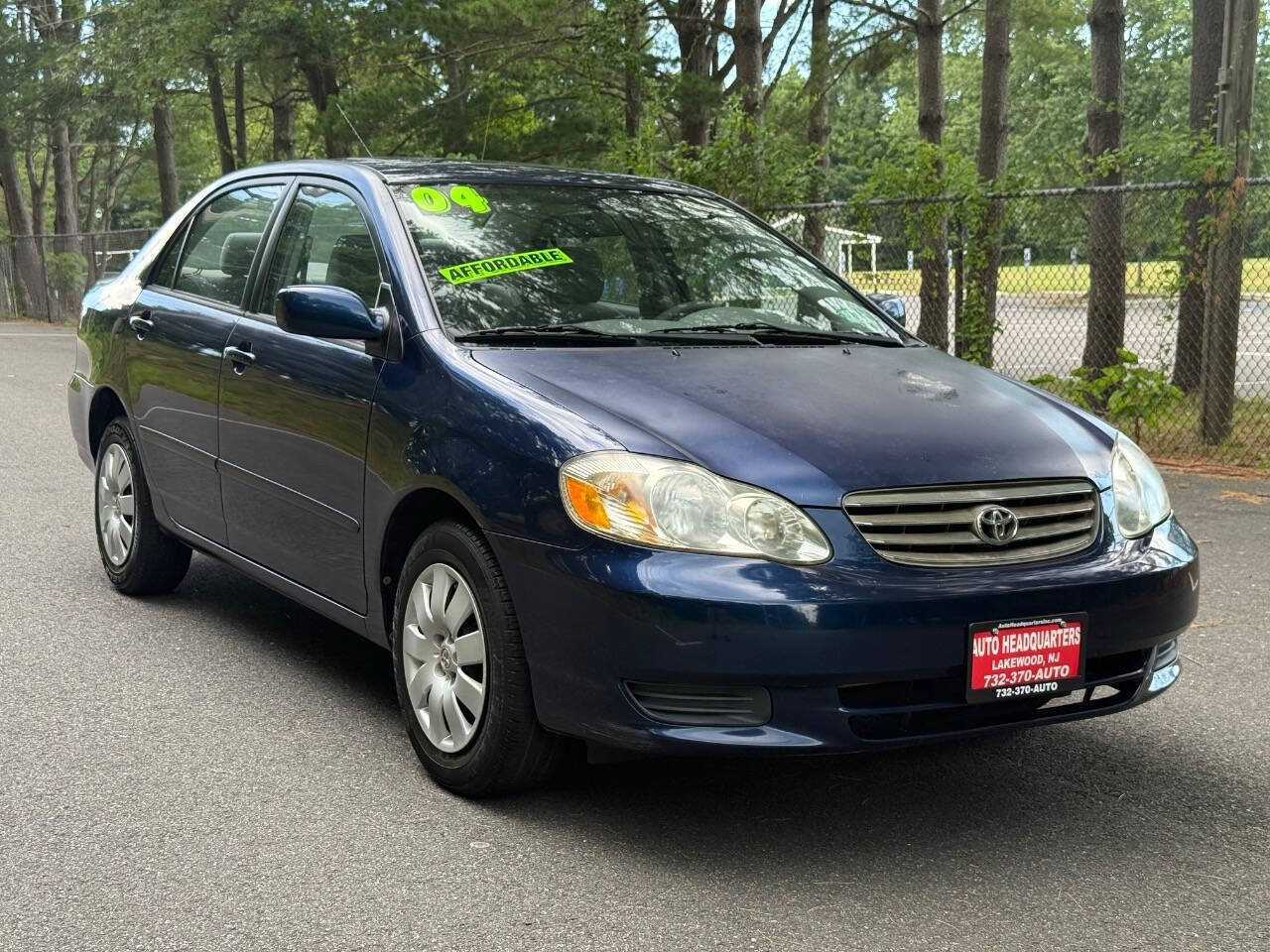 Used 2004 Toyota Corolla LE FWD image 3