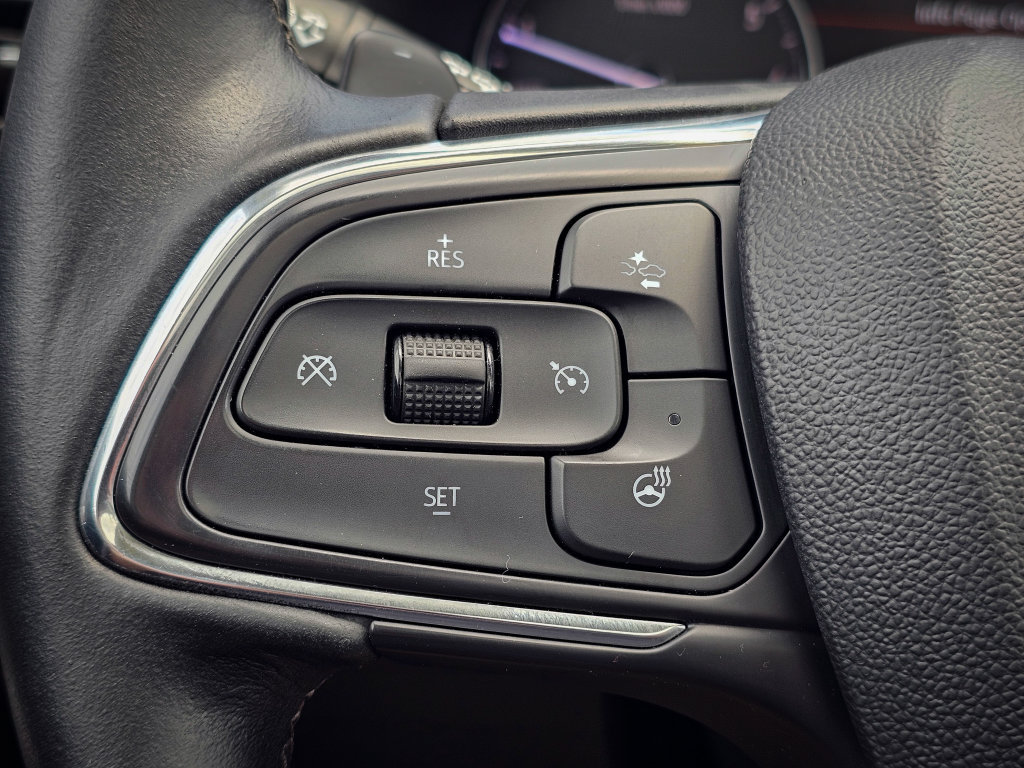 Used 2023 Buick Envision Essence w/ Sport Touring Package AWD/4WD image 22
