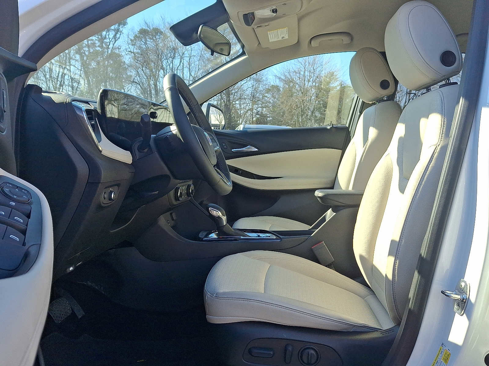 Used 2026 Buick Encore GX Preferred w/ Comfort Package image 15