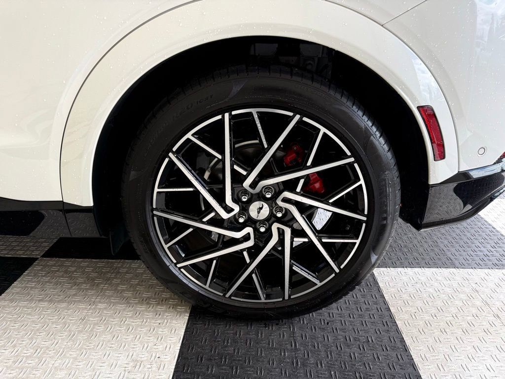 Used 2022 Ford Mustang Mach-E GT w/ GT Performance Edition AWD/4WD image 12