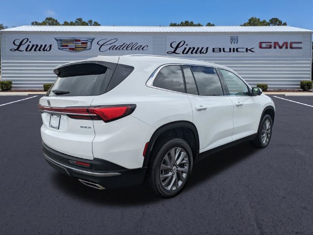 Certified 2026 Buick Enclave Preferred FWD image 4