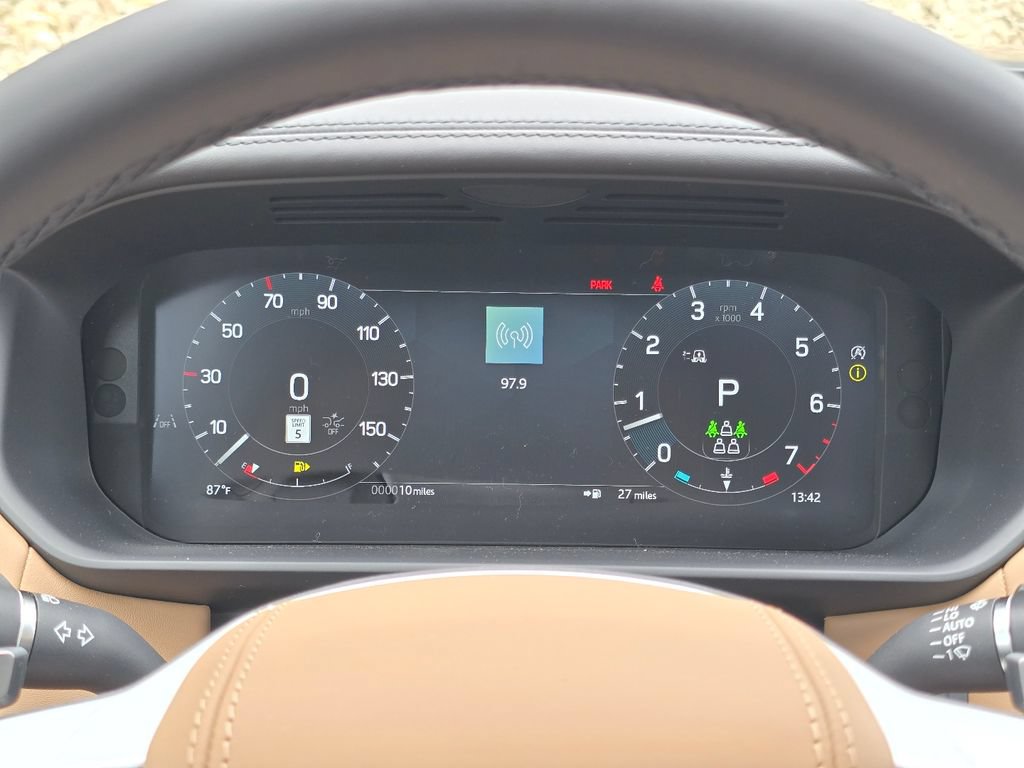 New 2026 Land Rover Discovery Limited Edition AWD/4WD image 44