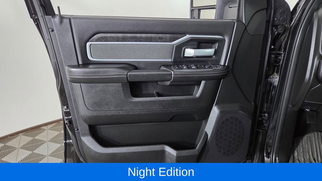Used 2023 RAM 3500 Big Horn w/ Level B Equipment Group AWD/4WD image 12