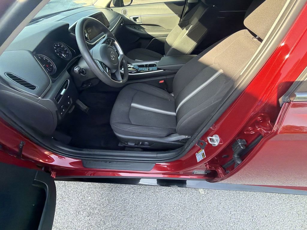Used 2023 Hyundai Sonata SEL FWD image 12
