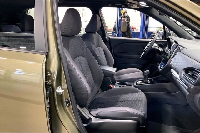 Used 2025 Subaru Forester Premium image 7