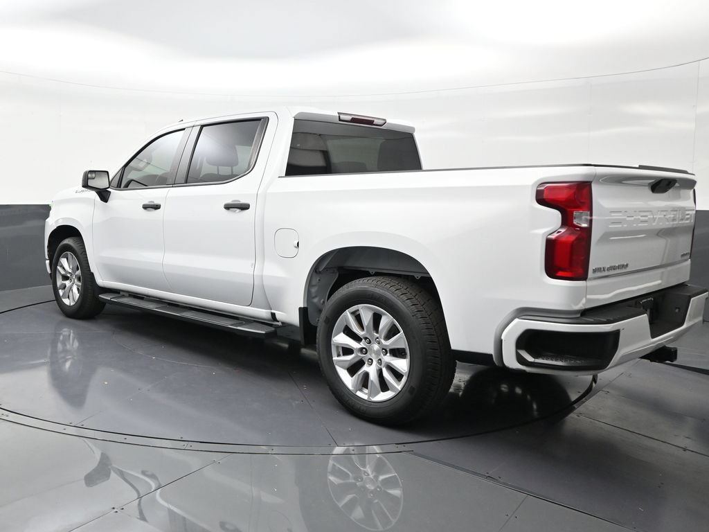 Used 2022 Chevrolet Silverado 1500 Custom RWD image 3
