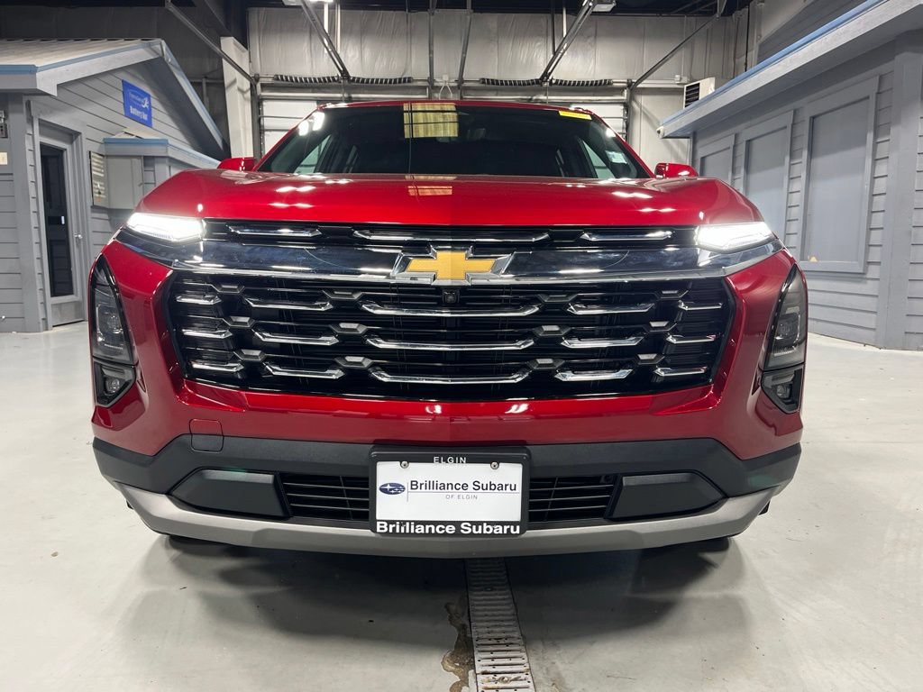 Used 2026 Chevrolet Equinox LT w/ Safety and Technology Package AWD/4WD image 2