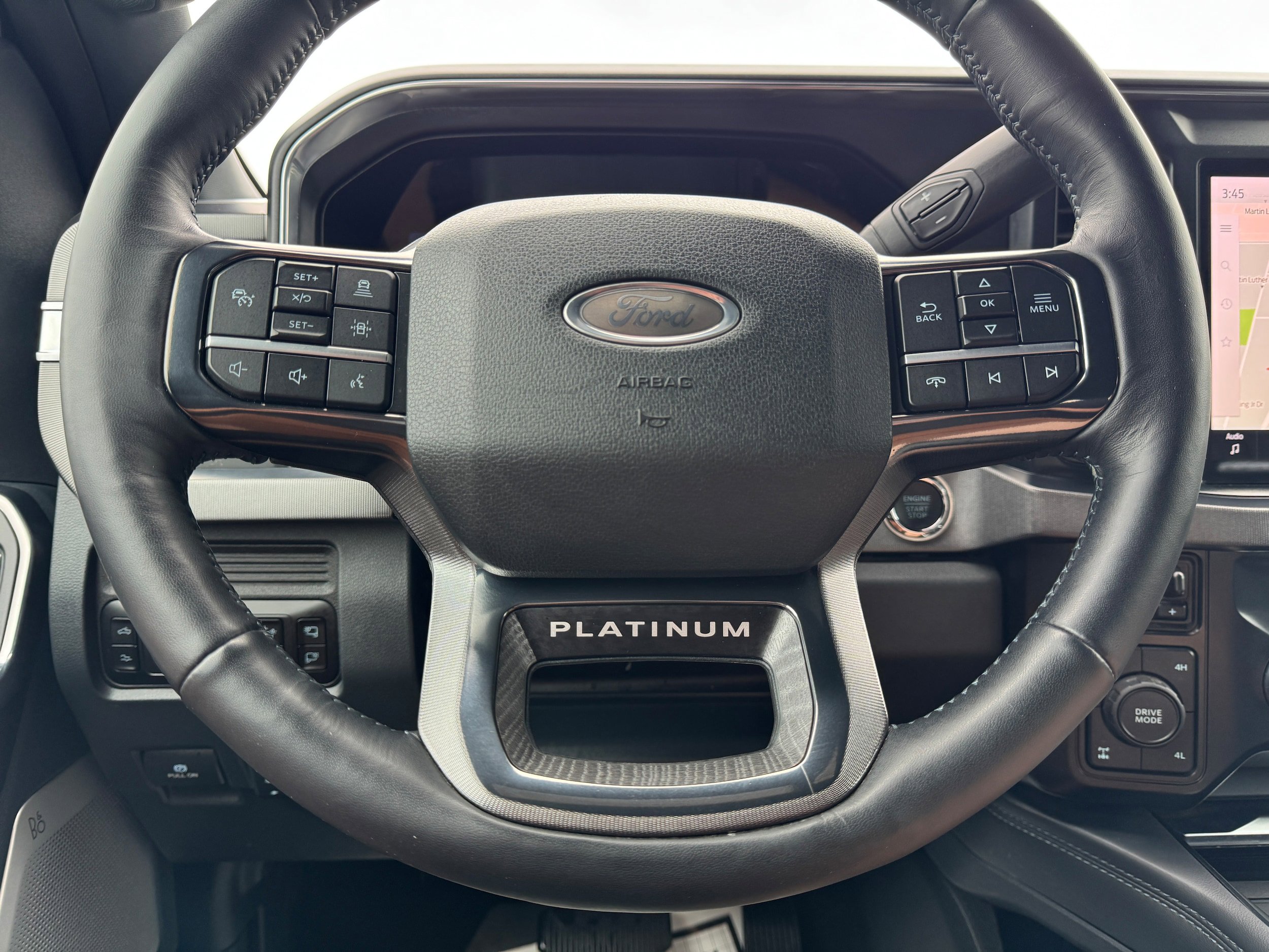 Used 2025 Ford F250 Platinum AWD/4WD image 18