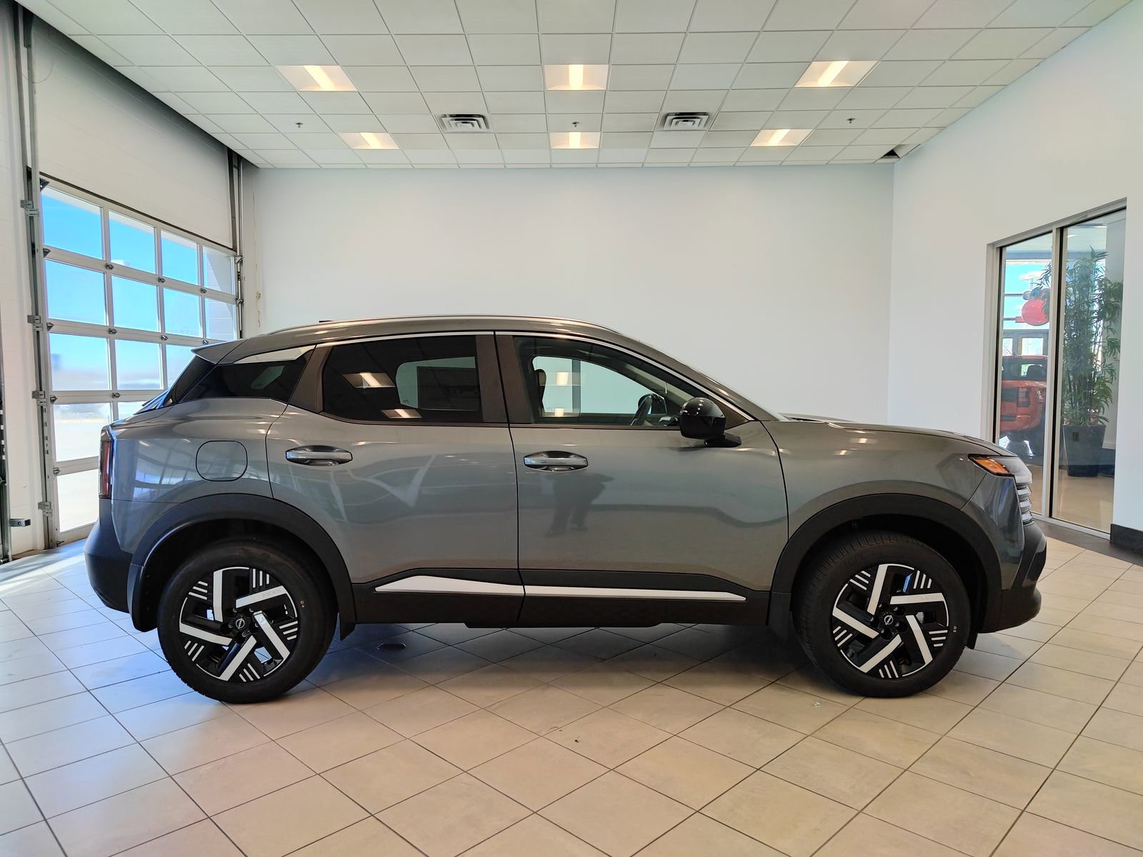 New 2026 Nissan Kicks SV image 2