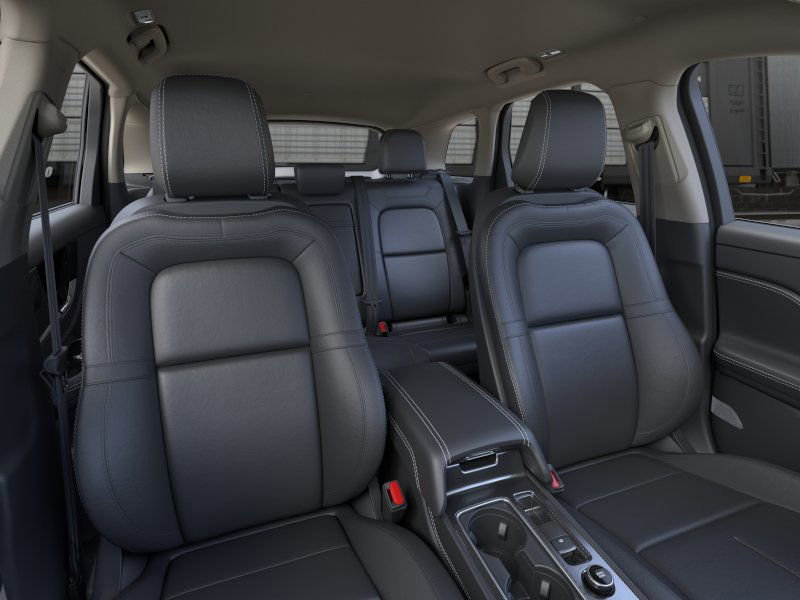 New 2026 Lincoln Corsair Premiere w/ Rear Removable Package Tray image 10