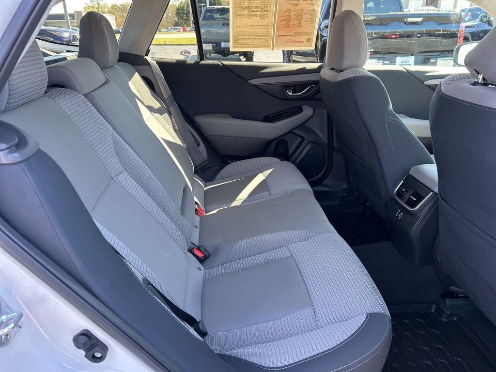 Used 2025 Subaru Outback Premium w/ Popular Package #1 image 19