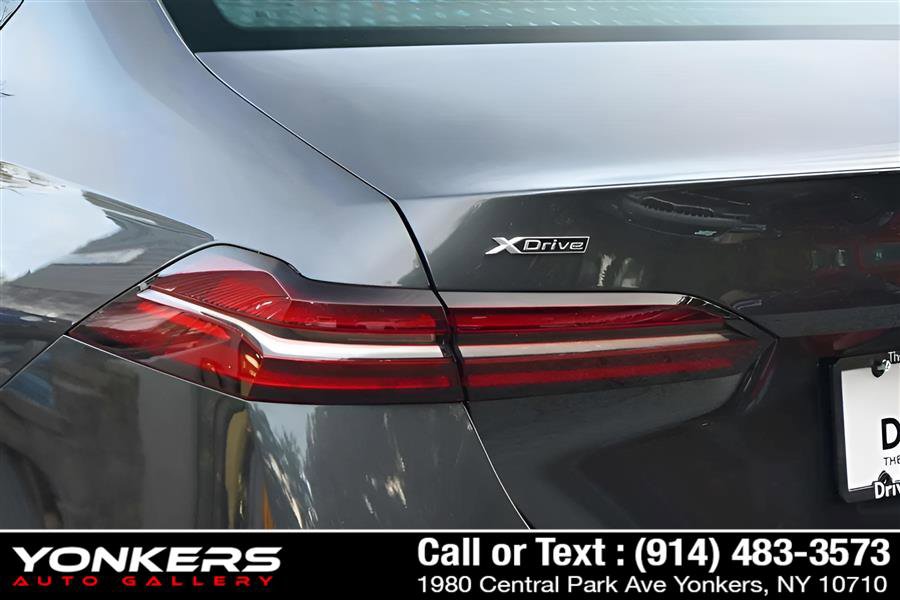 Used 2024 BMW 530i xDrive image 22