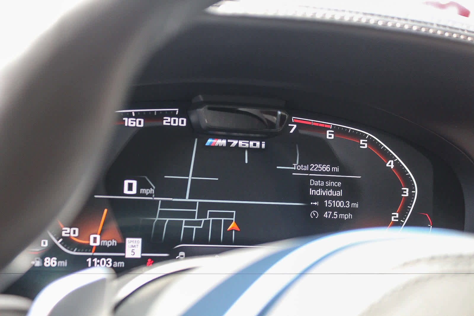 Used 2022 BMW M760i xDrive AWD/4WD image 21