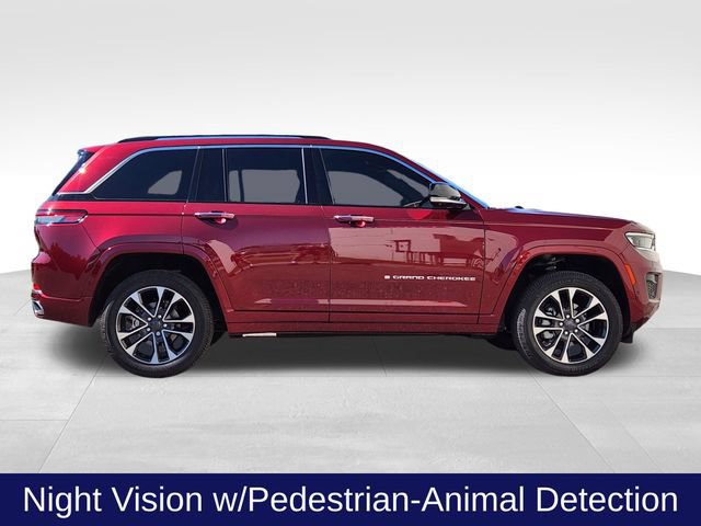 Used 2022 Jeep Grand Cherokee Overland w/ Adv Protech Group III AWD/4WD image 11