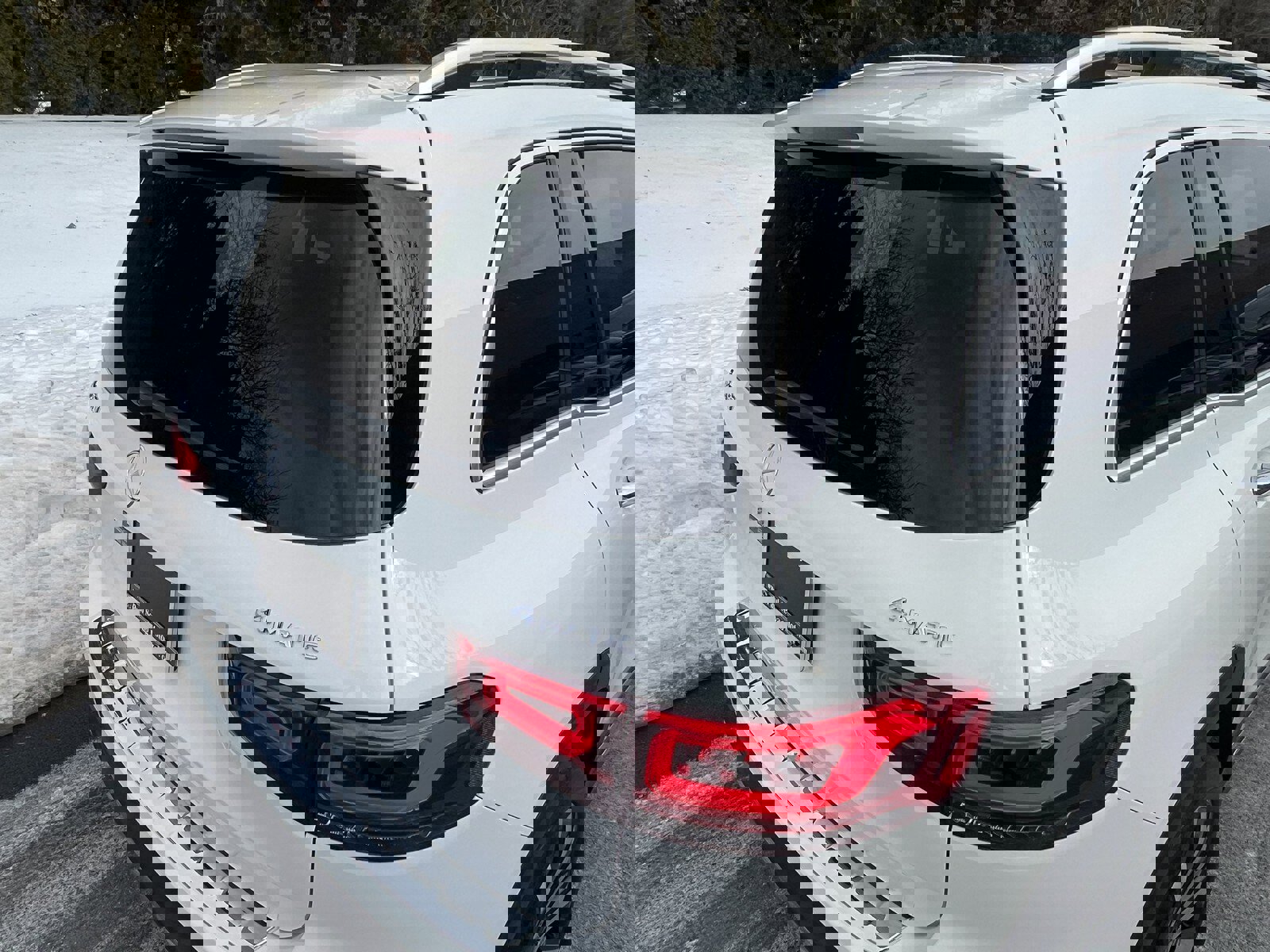 Used 2022 Mercedes-Benz GLB 250 4MATIC image 49