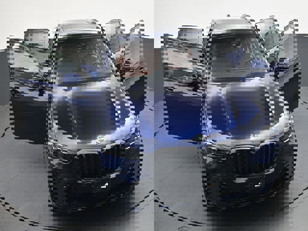 Used 2026 BMW X5 xDrive40i w/ M Sport Package AWD/4WD image 36