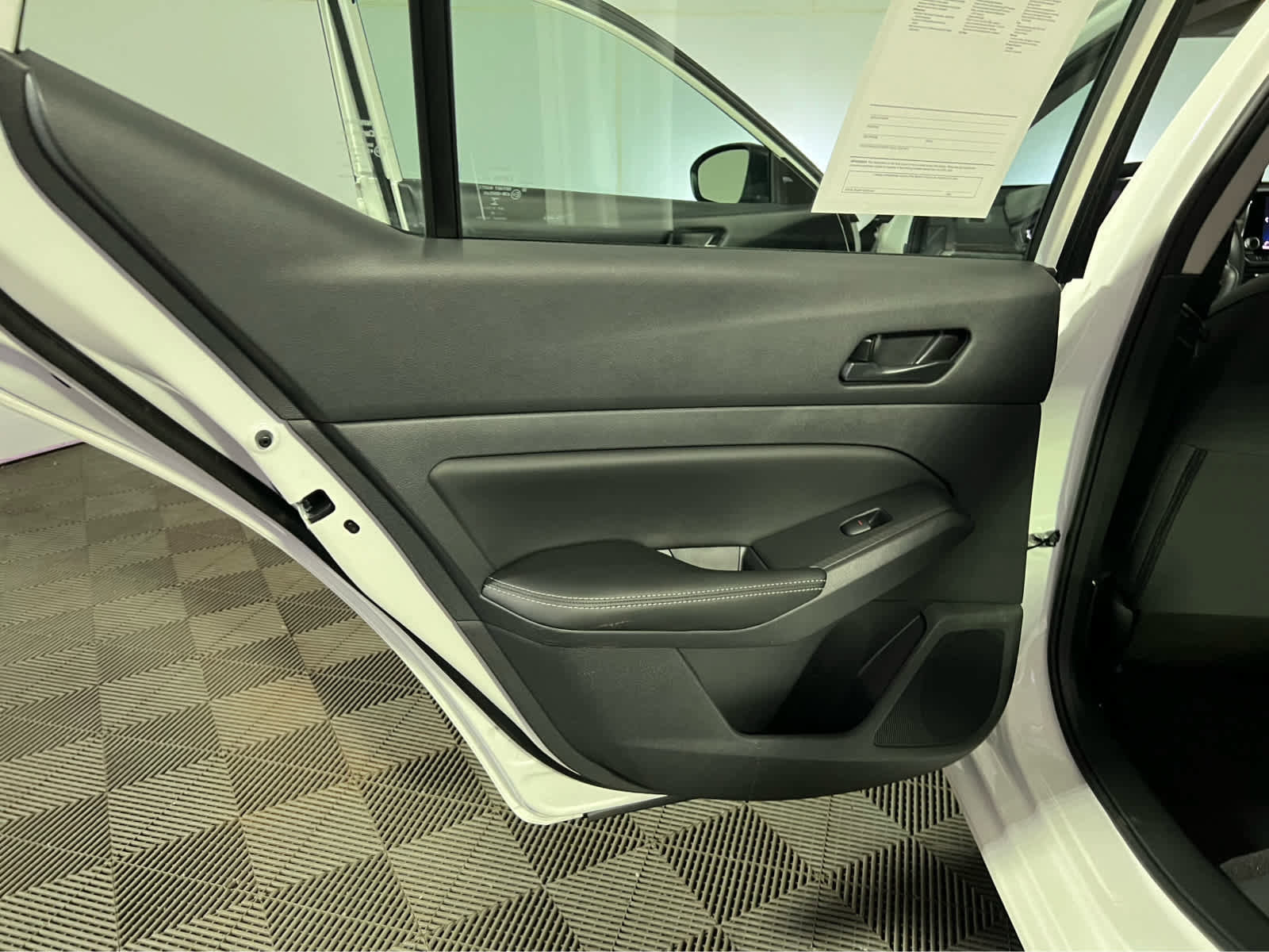 Certified 2025 Nissan Altima 2.5 SV image 23