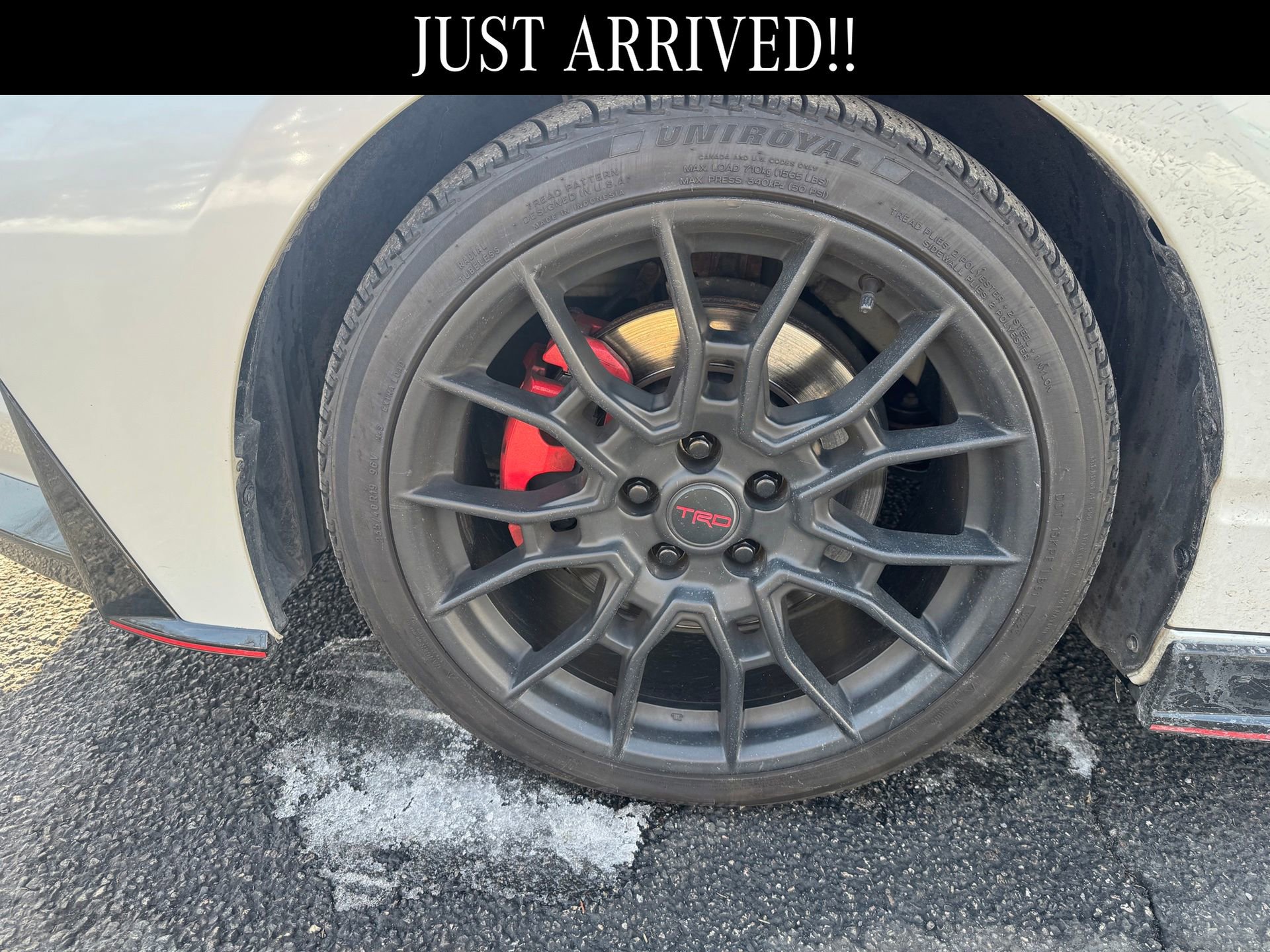 Used 2021 Toyota Avalon TRD image 5