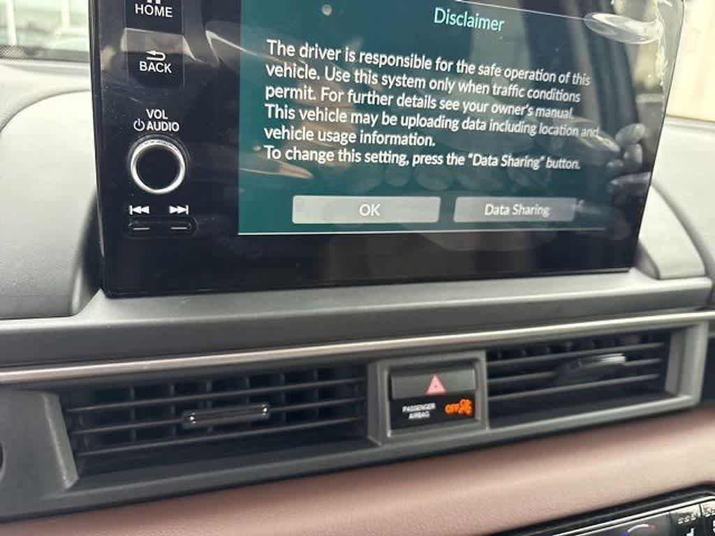Used 2023 Honda Pilot Elite image 12