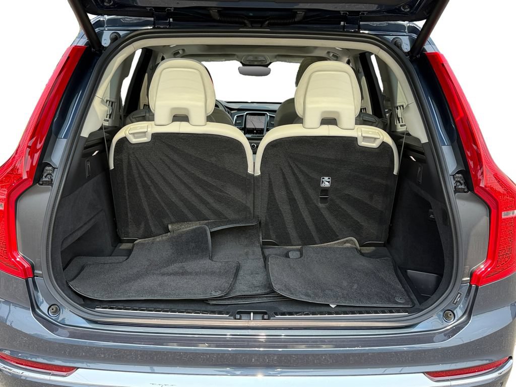 Certified 2024 Volvo XC90 B6 Ultimate AWD/4WD image 13