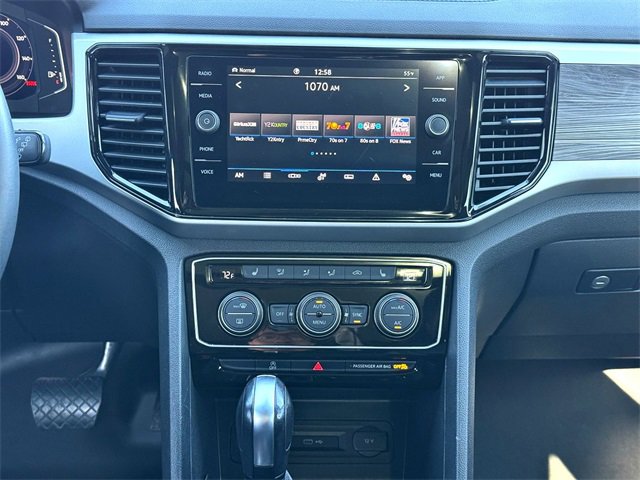 Used 2022 Volkswagen Atlas Cross Sport SE image 31