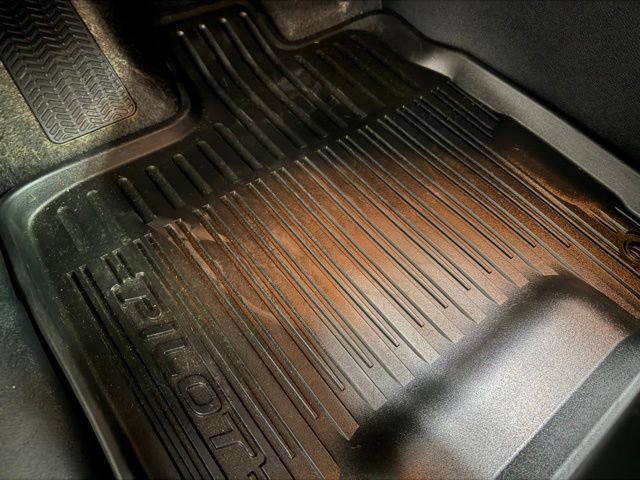 Used 2021 Honda Pilot Special Edition image 17