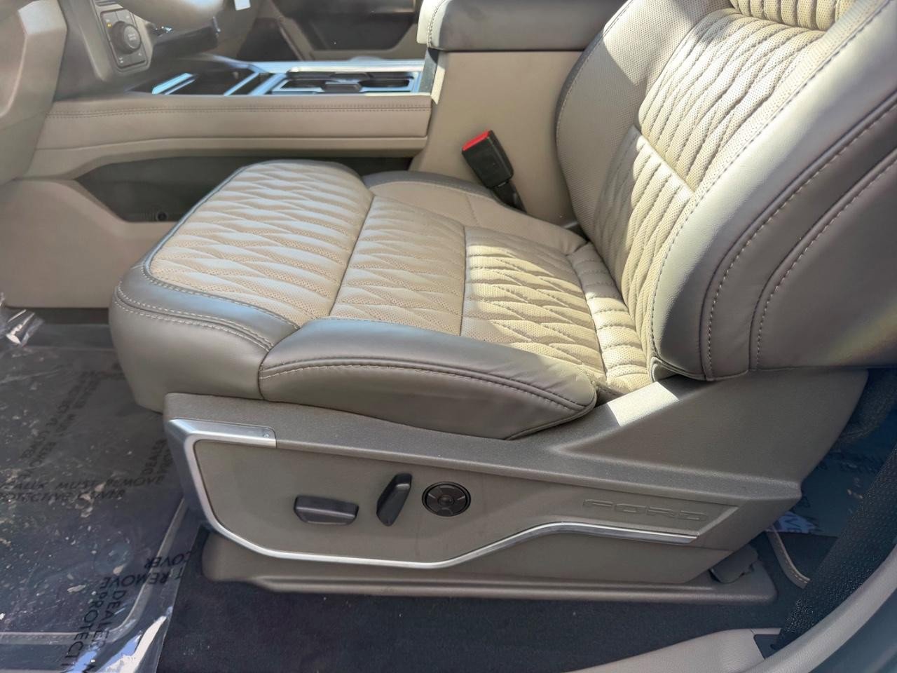New 2026 Ford F350 Platinum w/ Platinum Plus Package image 20