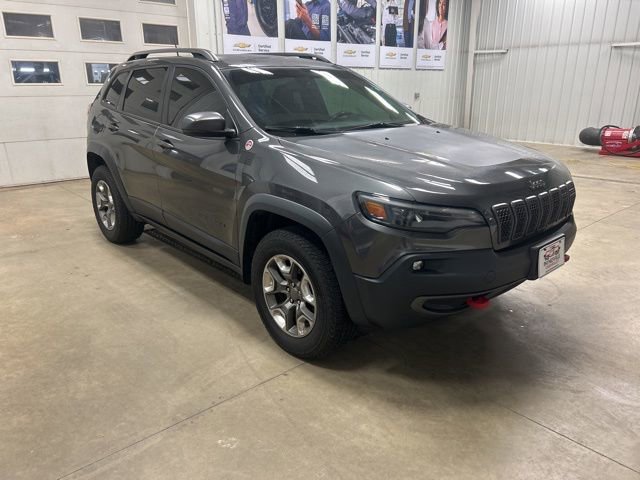 Used 2019 Jeep Cherokee Trailhawk w/ Cold Weather Group image 4