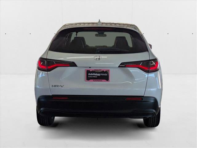 New 2026 Honda HR-V LX image 8