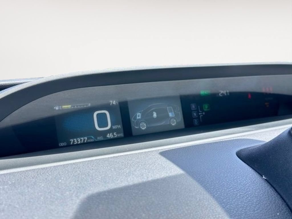 Used 2018 Toyota Prius One w/ Carpet Mat Package FWD image 17