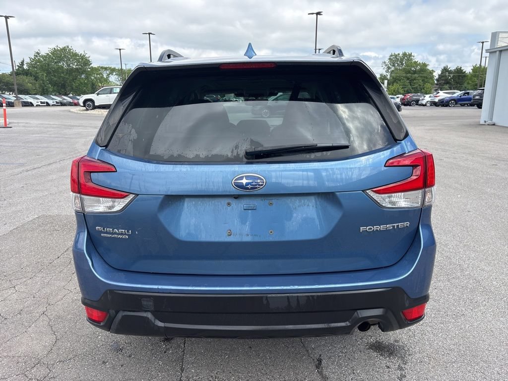 Certified 2023 Subaru Forester Premium AWD/4WD image 4