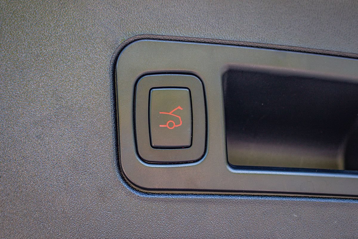 Used 2018 Tesla Model S P100D AWD/4WD image 33