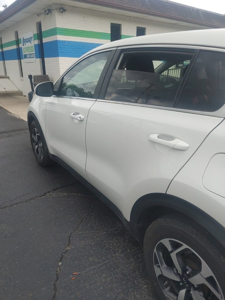 Used 2021 Kia Sportage LX FWD image 8