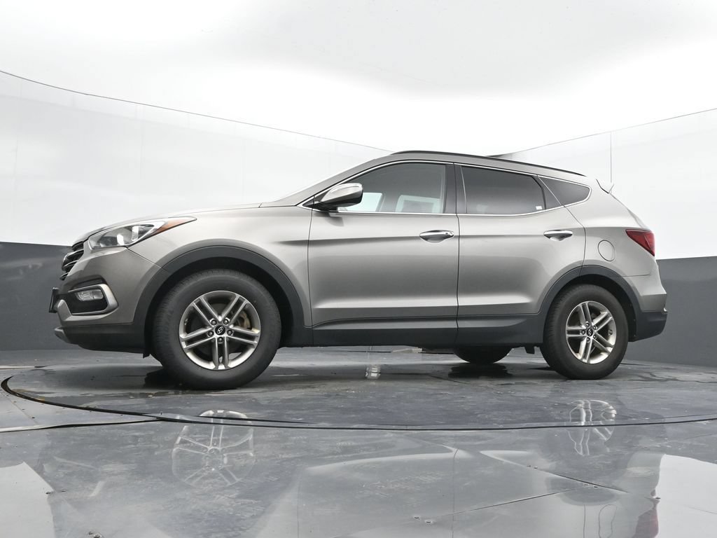 Used 2018 Hyundai Santa Fe Sport w/ 2.4L Value Package 02 FWD image 45